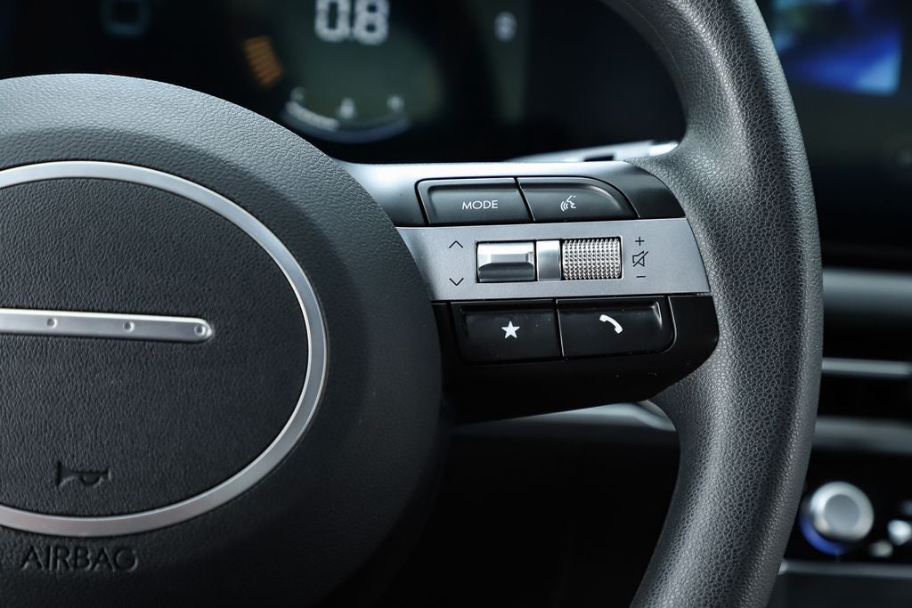 2025 Hyundai Santa Cruz SE