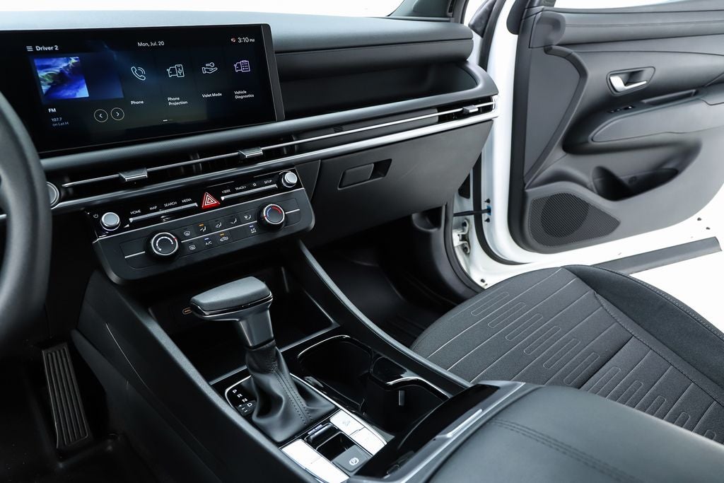 2025 Hyundai Santa Cruz SE