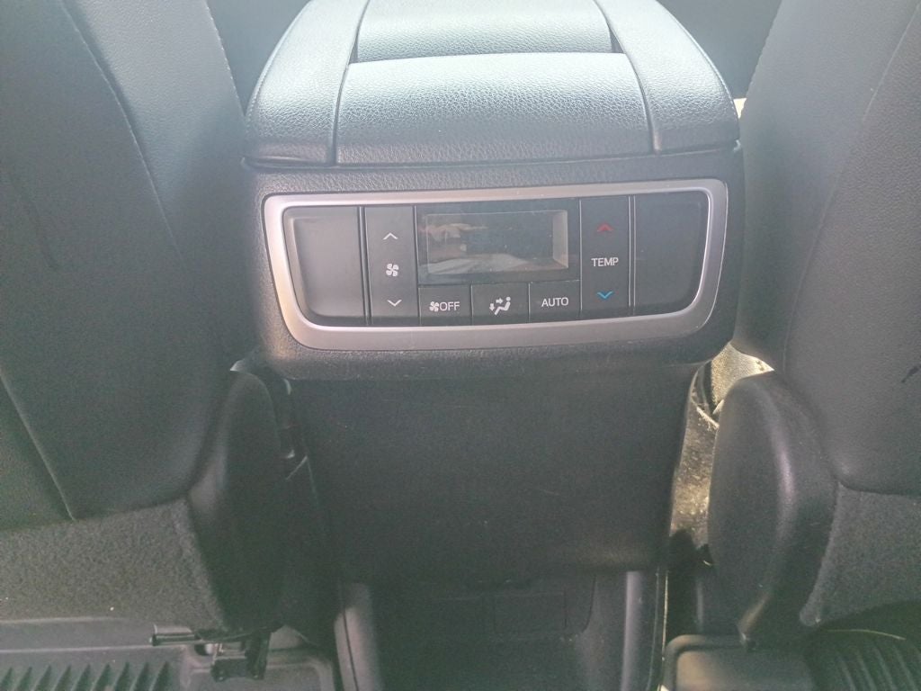 2018 Toyota Highlander LE Plus