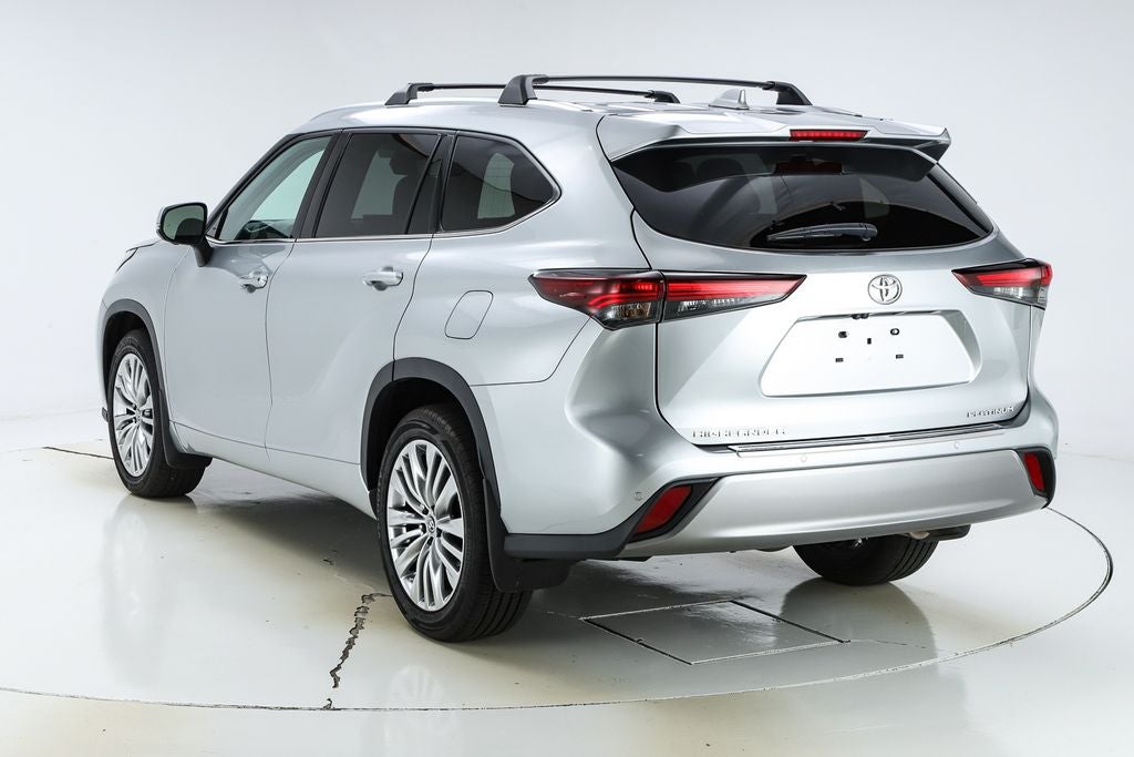 2024 Toyota Highlander Platinum