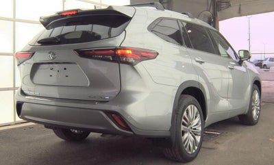 2024 Toyota Highlander Platinum
