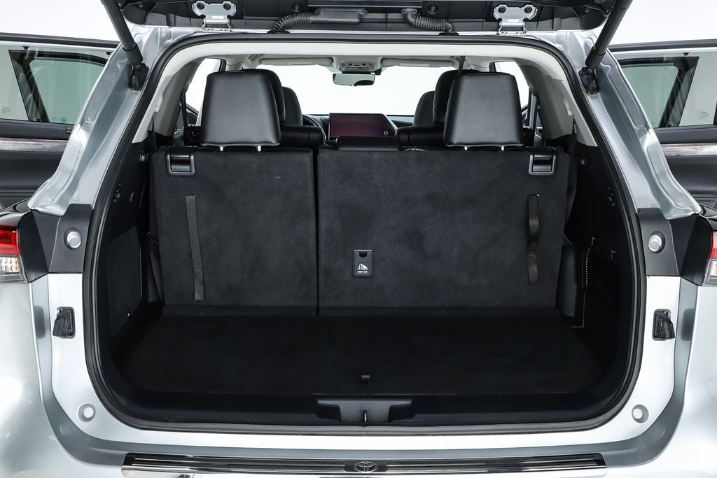 2024 Toyota Highlander Platinum