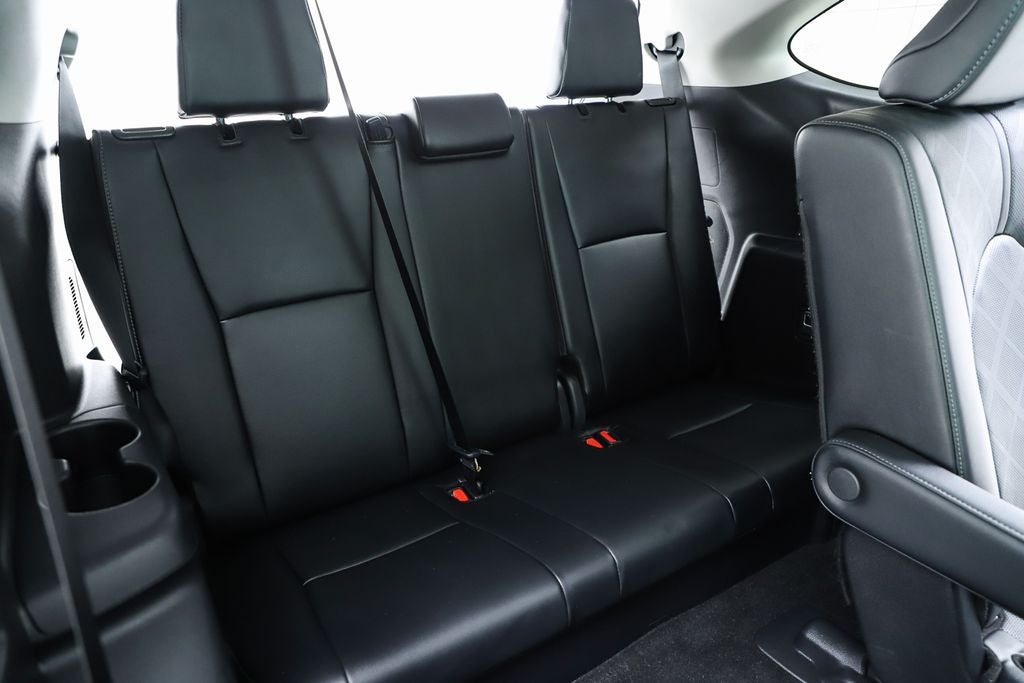 2024 Toyota Highlander Platinum