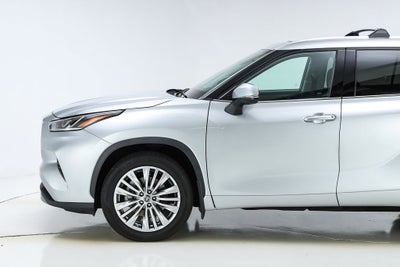 2024 Toyota Highlander Platinum