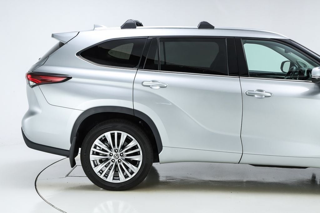 2024 Toyota Highlander Platinum