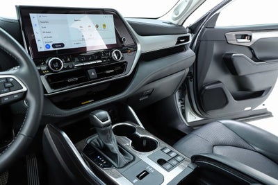 2024 Toyota Highlander Platinum