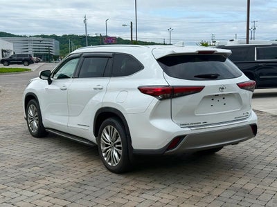 2023 Toyota Highlander Platinum
