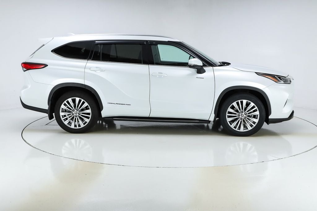 2023 Toyota Highlander Platinum