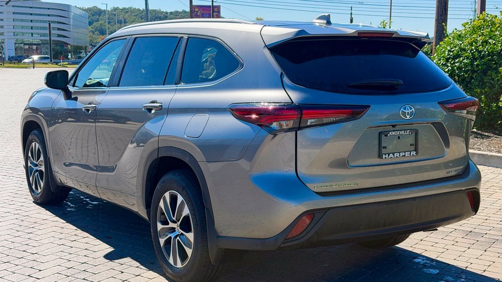 2026 Toyota Highlander XLE