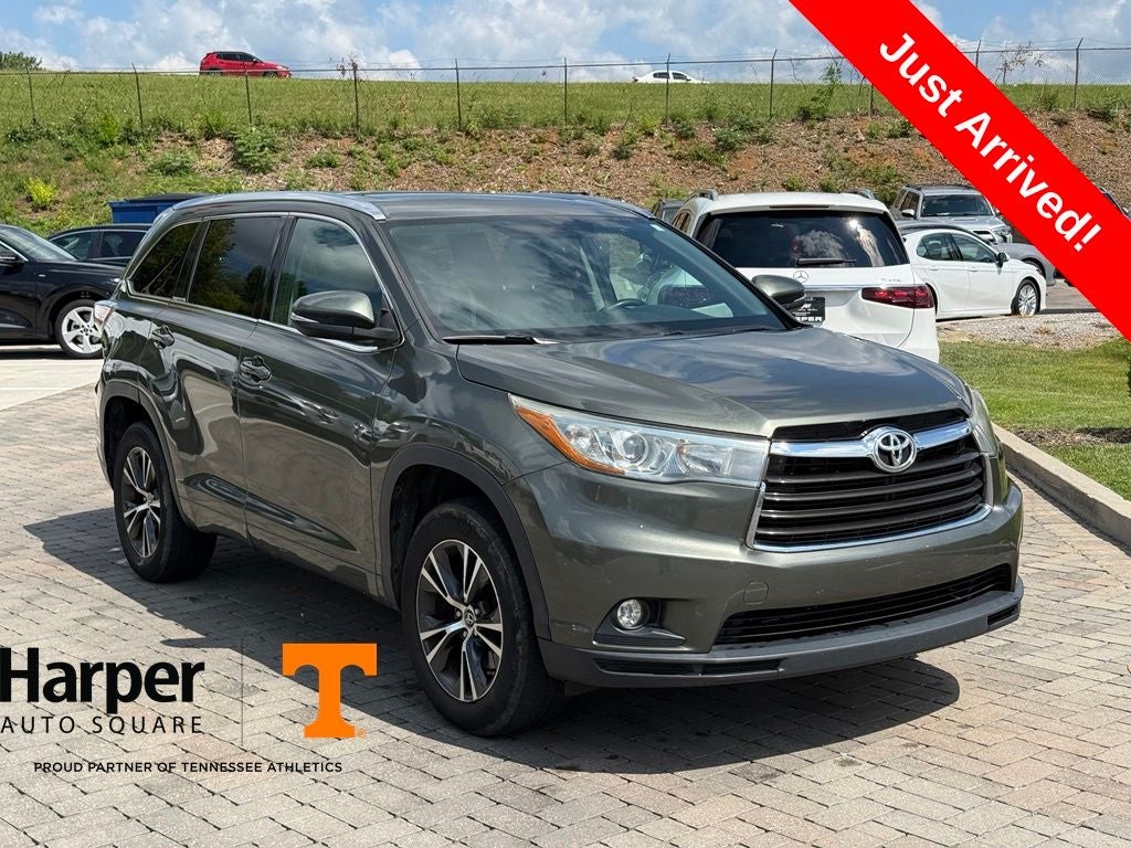 2016 Toyota Highlander XLE V6