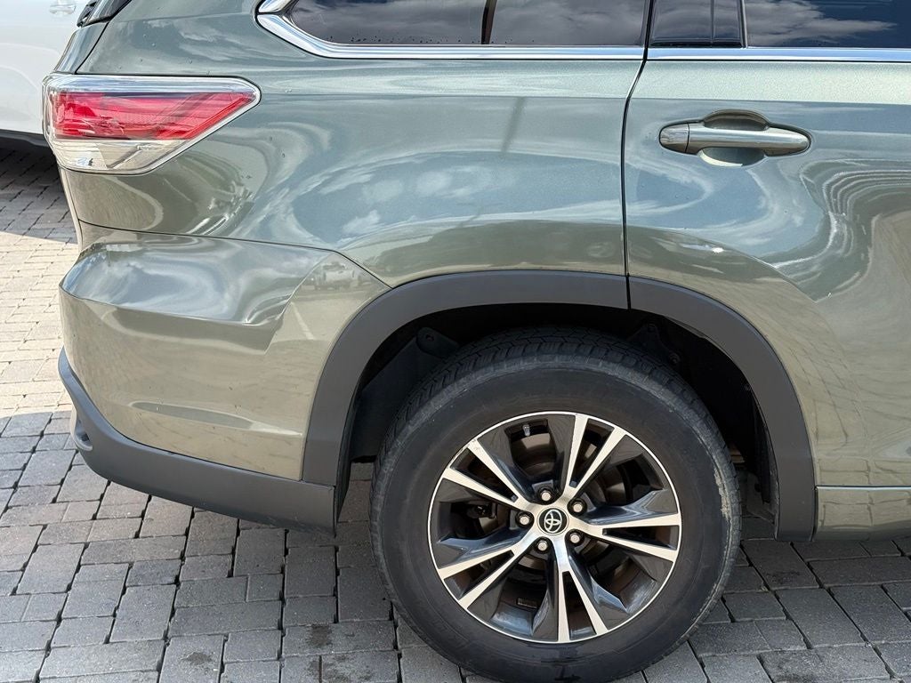 2016 Toyota Highlander XLE V6