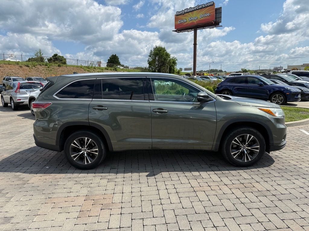 2016 Toyota Highlander XLE V6