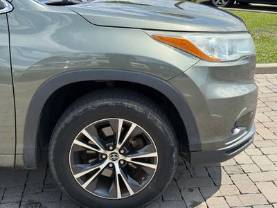 2016 Toyota Highlander XLE V6