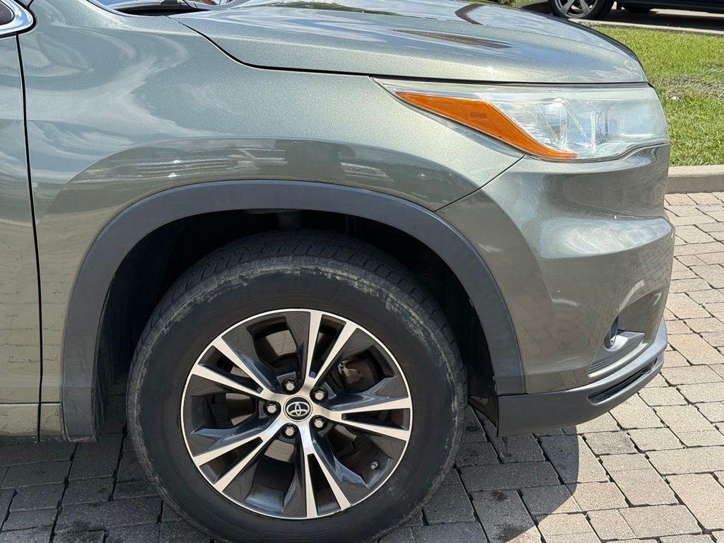 2016 Toyota Highlander XLE V6