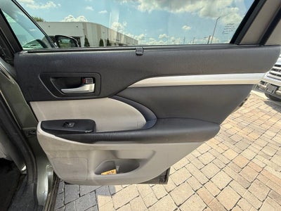 2016 Toyota Highlander XLE V6