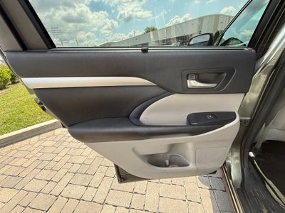 2016 Toyota Highlander XLE V6
