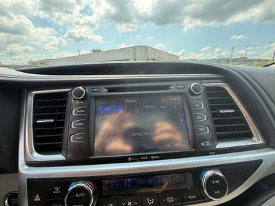 2016 Toyota Highlander XLE V6
