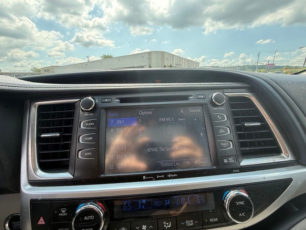 2016 Toyota Highlander XLE V6