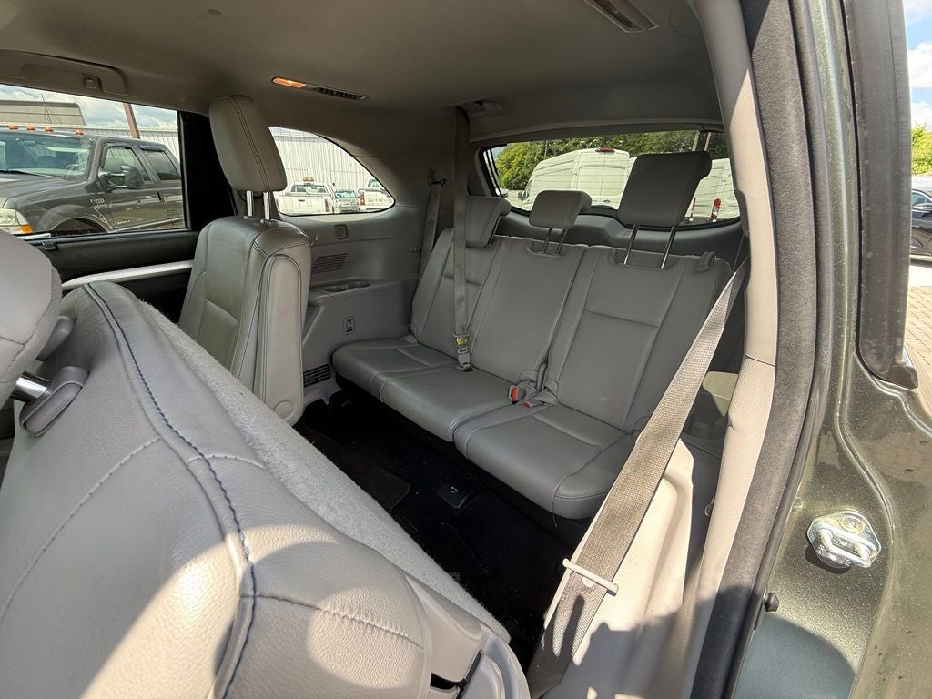 2016 Toyota Highlander XLE V6