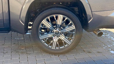 2024 Toyota Tundra Hybrid Capstone