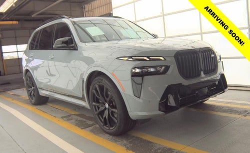 2023 BMW X7 M60i