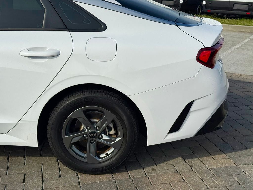 2021 Kia K5 LXS