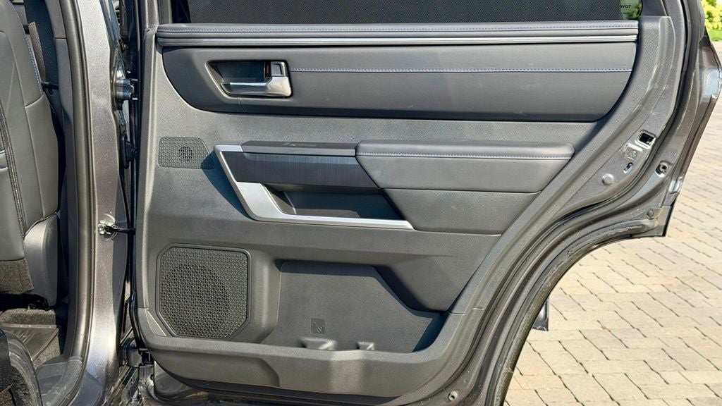 2025 Toyota Sequoia Platinum