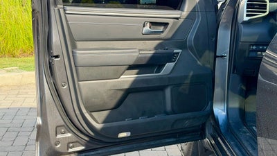 2025 Toyota Sequoia Platinum