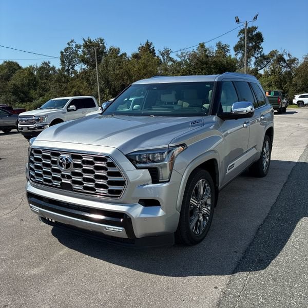 2025 Toyota Sequoia Capstone