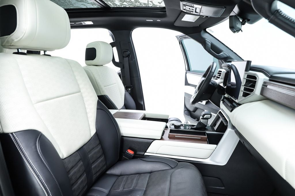 2023 Toyota Sequoia Capstone