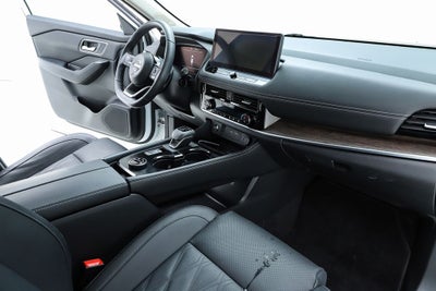 2024 Nissan Rogue Platinum