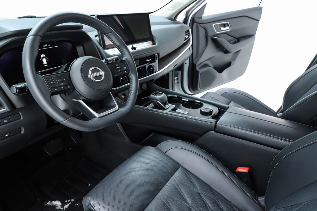 2024 Nissan Rogue Platinum