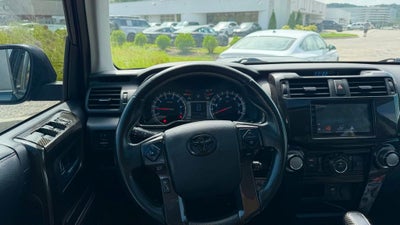 2018 Toyota 4Runner TRD Off-Road Premium