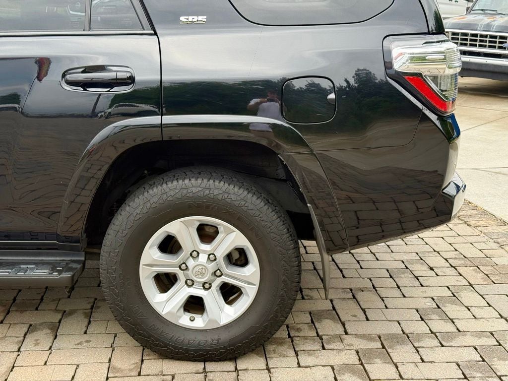 2020 Toyota 4Runner SR5