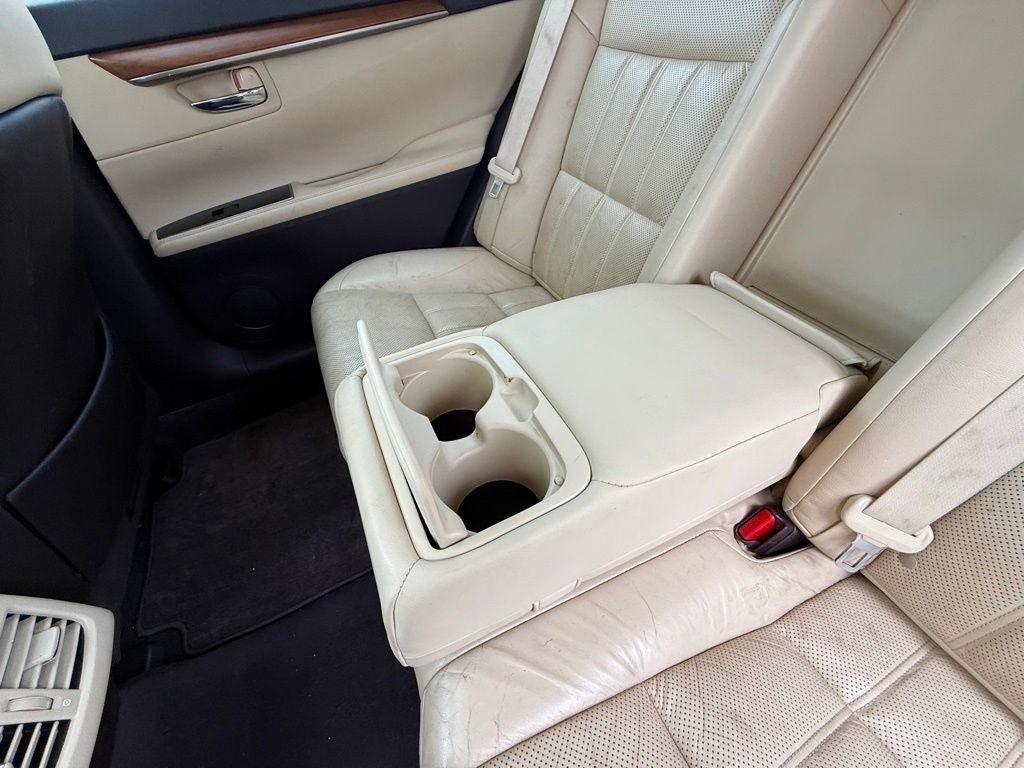 2016 Lexus ES 300h