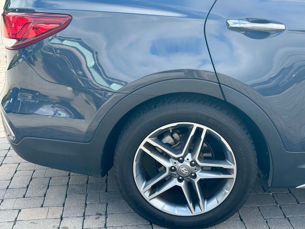 2017 Hyundai Santa Fe Limited Ultimate
