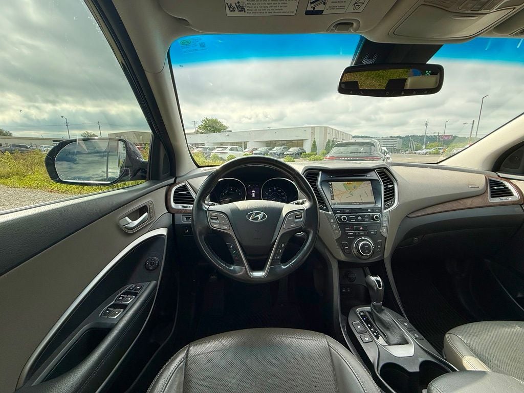 2017 Hyundai Santa Fe Limited Ultimate