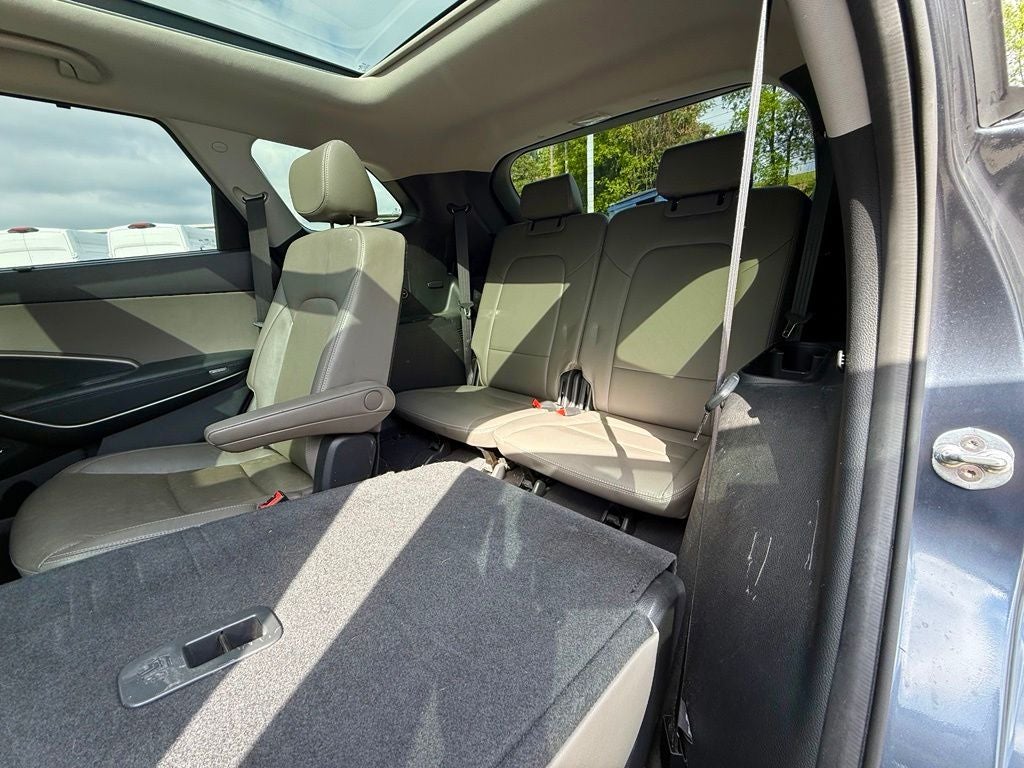 2017 Hyundai Santa Fe Limited Ultimate