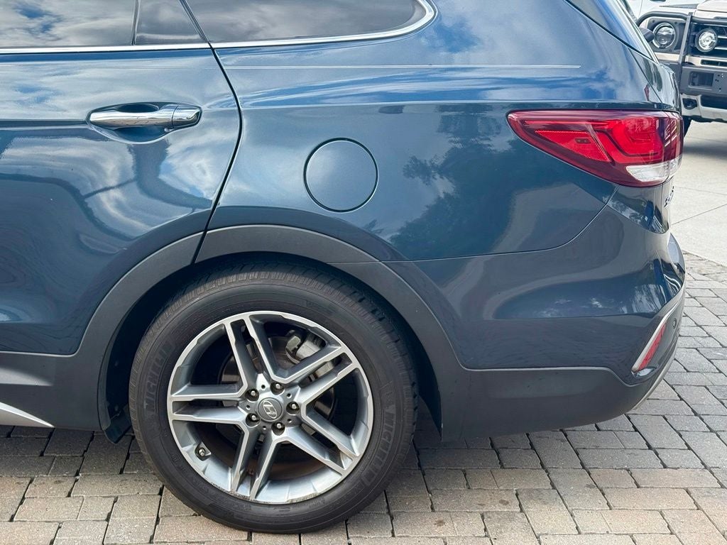 2017 Hyundai Santa Fe Limited Ultimate