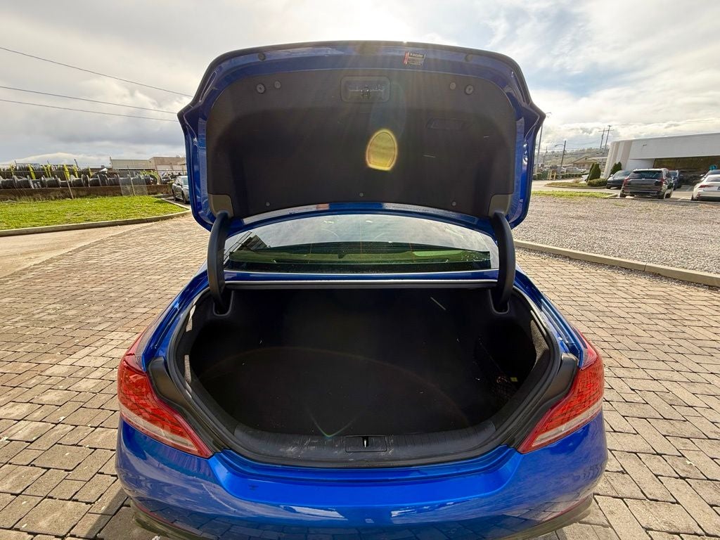 2021 Genesis G70 2.0T