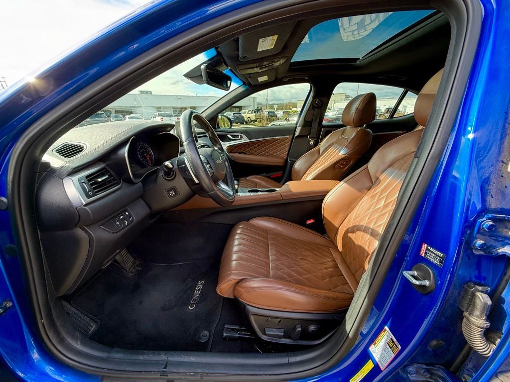 2021 Genesis G70 2.0T