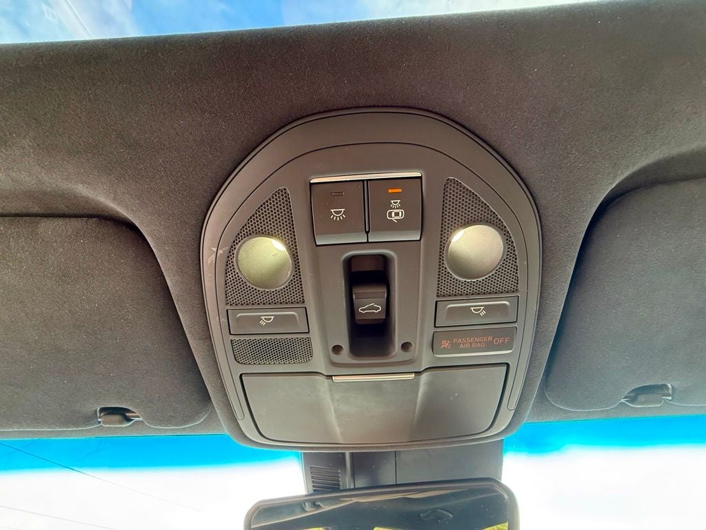 2021 Genesis G70 2.0T