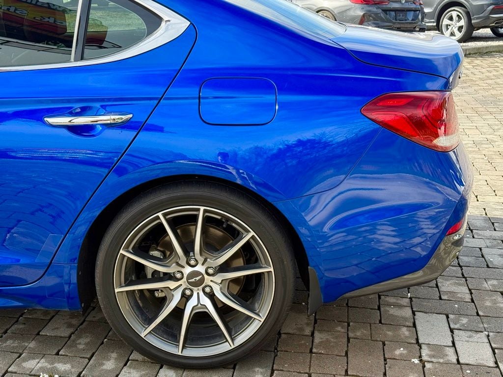 2021 Genesis G70 2.0T