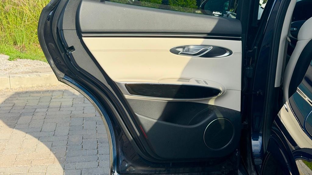 2022 Genesis GV70 2.5T