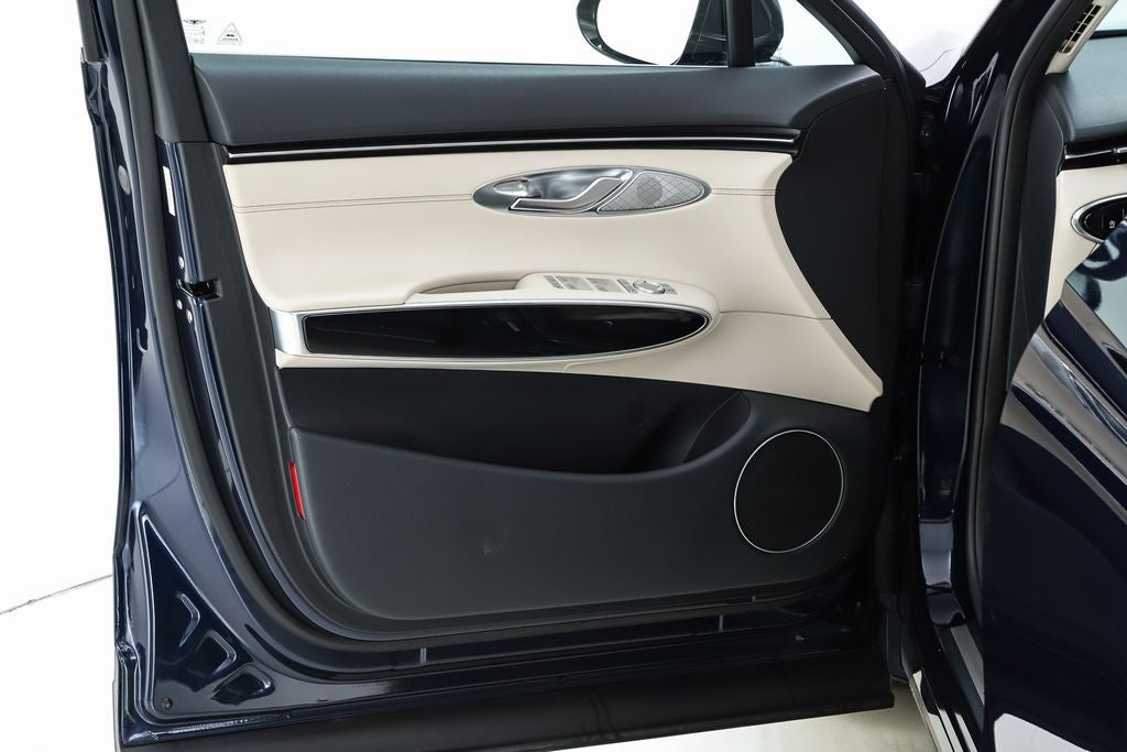 2022 Genesis GV70 2.5T