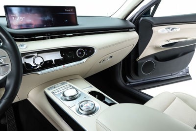 2022 Genesis GV70 2.5T