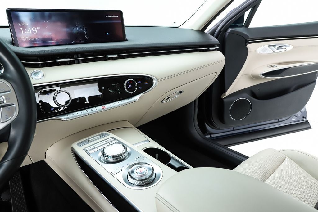 2022 Genesis GV70 2.5T