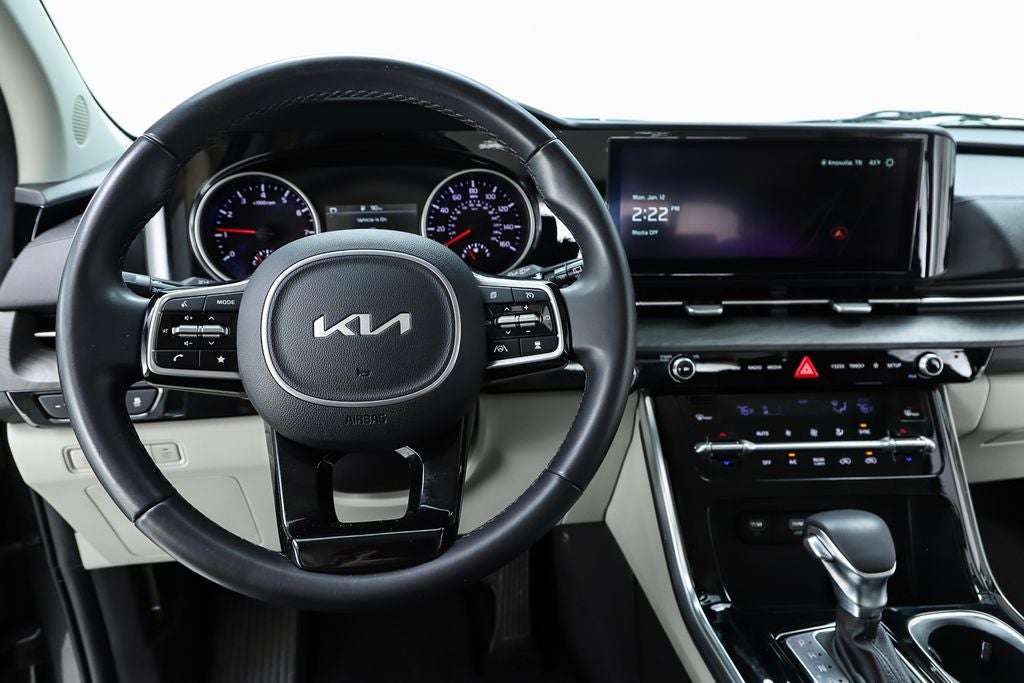 2024 Kia Carnival EX