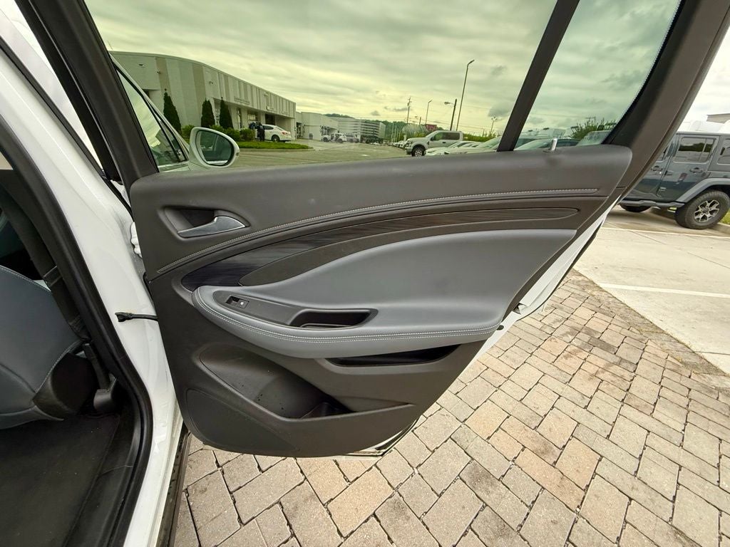 2019 Buick Envision Essence