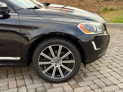 2017 Volvo XC60 T6 Inscription